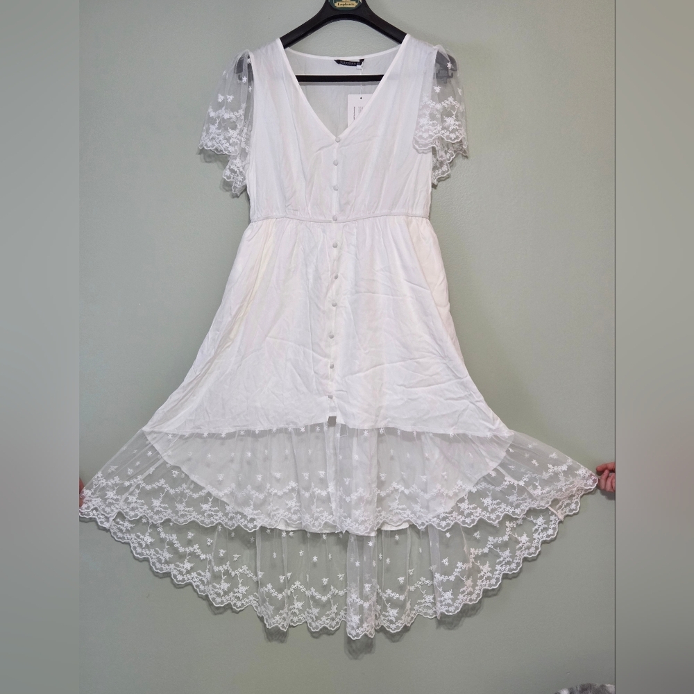 NWT BloomChic White Ruffle Sleeve Lace Hem High Low Dress Cottagecore Size 12 - Picture 2 of 12
